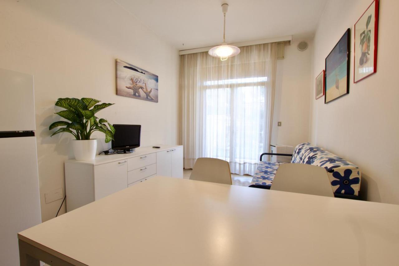 Park Residence 1 - Home Immobiliare Лидо-ди-Езоло Экстерьер фото